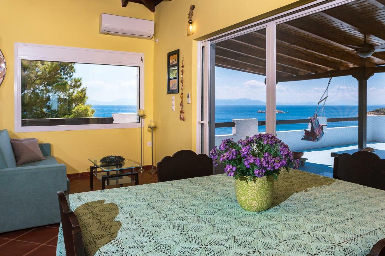 Villa Saronic Seafront Salamina Exterior foto