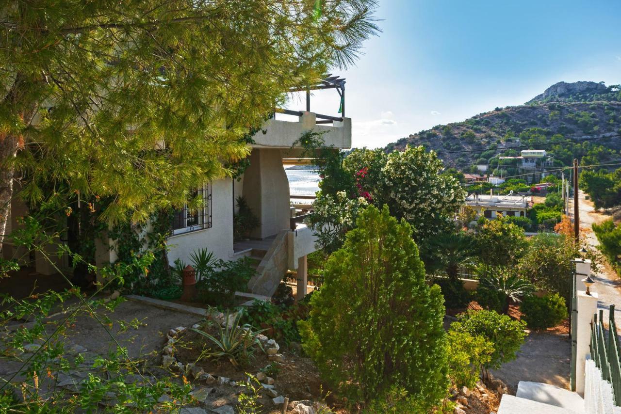 Villa Saronic Seafront Salamina Exterior foto